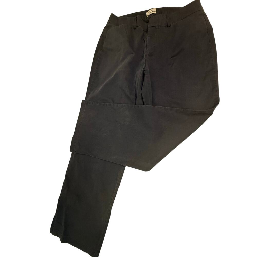 SKU2428 Dockers Women's 12 Short Metro Pant Navy Blue Stretch Career Slacks